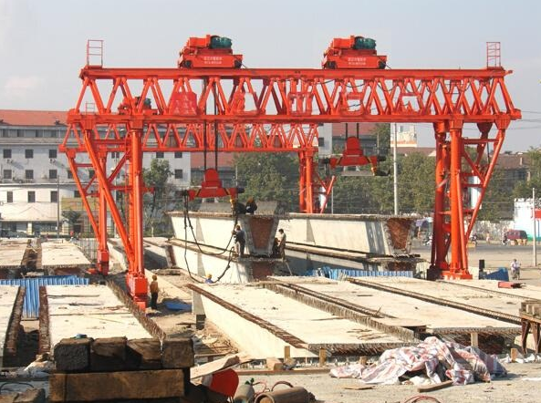 門式起重機(jī)（龍門吊）